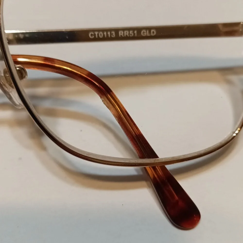 Foster Grant Aviator Style Magnifier Reading Glasses Frame Columbia storage case